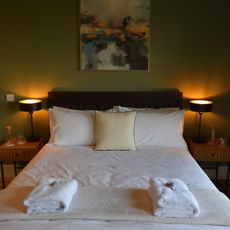 Cedarblue Bed & Breakfast Дънгарван Екстериор снимка
