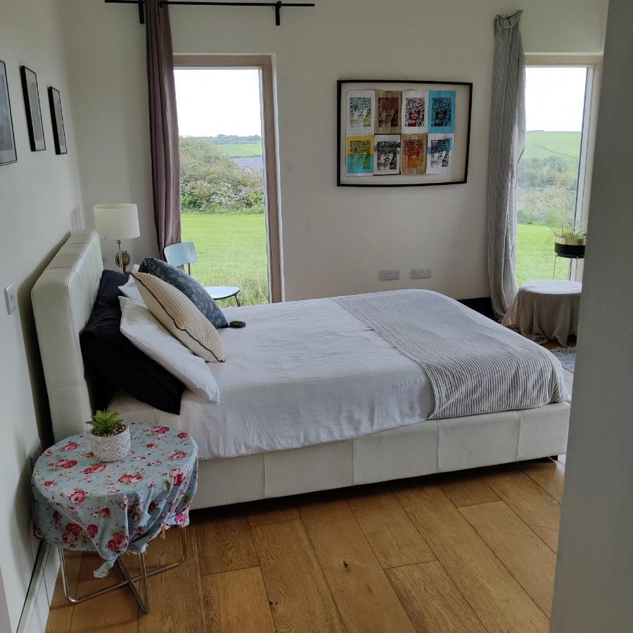 Cedarblue Bed & Breakfast Дънгарван Екстериор снимка