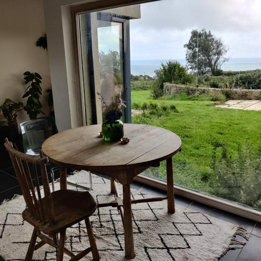 Cedarblue Bed & Breakfast Дънгарван Екстериор снимка