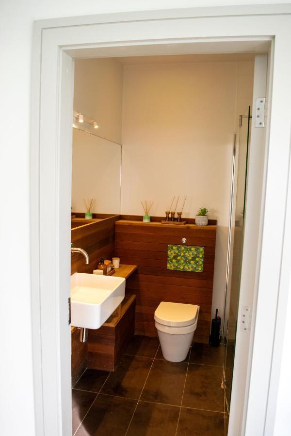 Cedarblue Bed & Breakfast Дънгарван Екстериор снимка